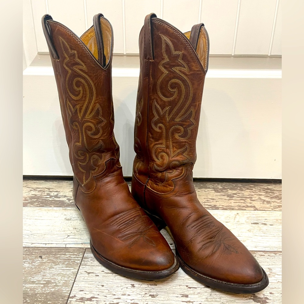 Men’s gentle used Justin cowboy boots
